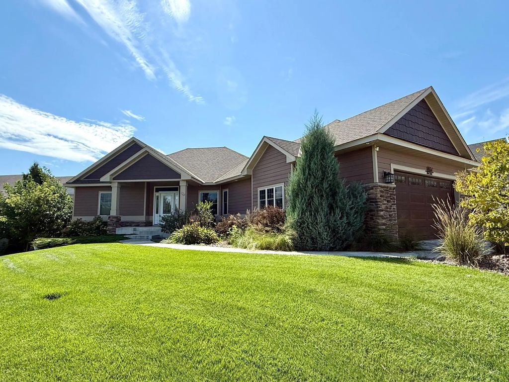 1614 Quie Lane, Northfield