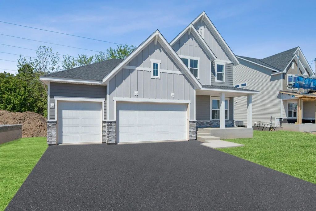 6160 Everest Court N, Plymouth