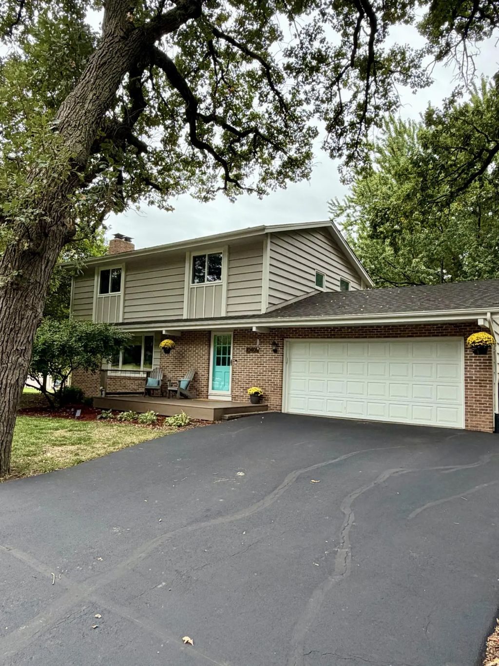 10408 Colorado Road, Bloomington
