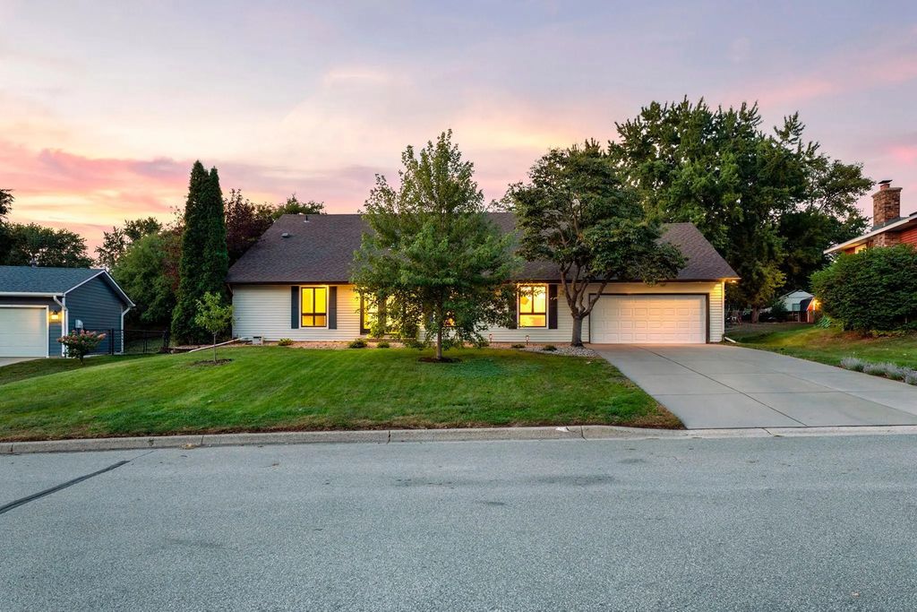 7730 Countryside Drive, Bloomington
