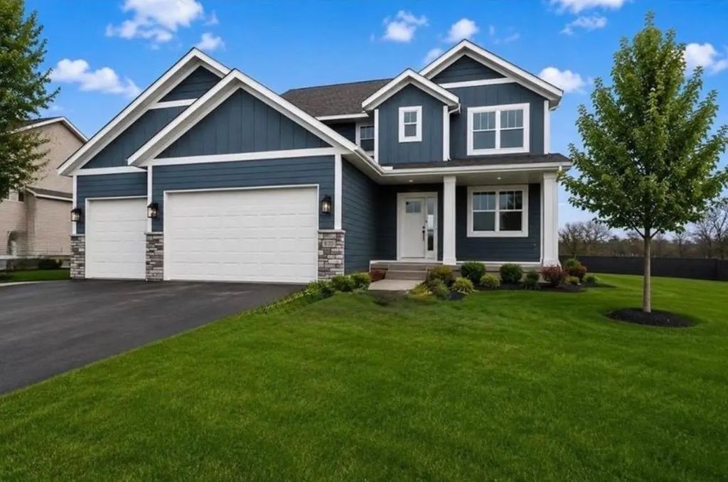635 Parkside Court, Eagan