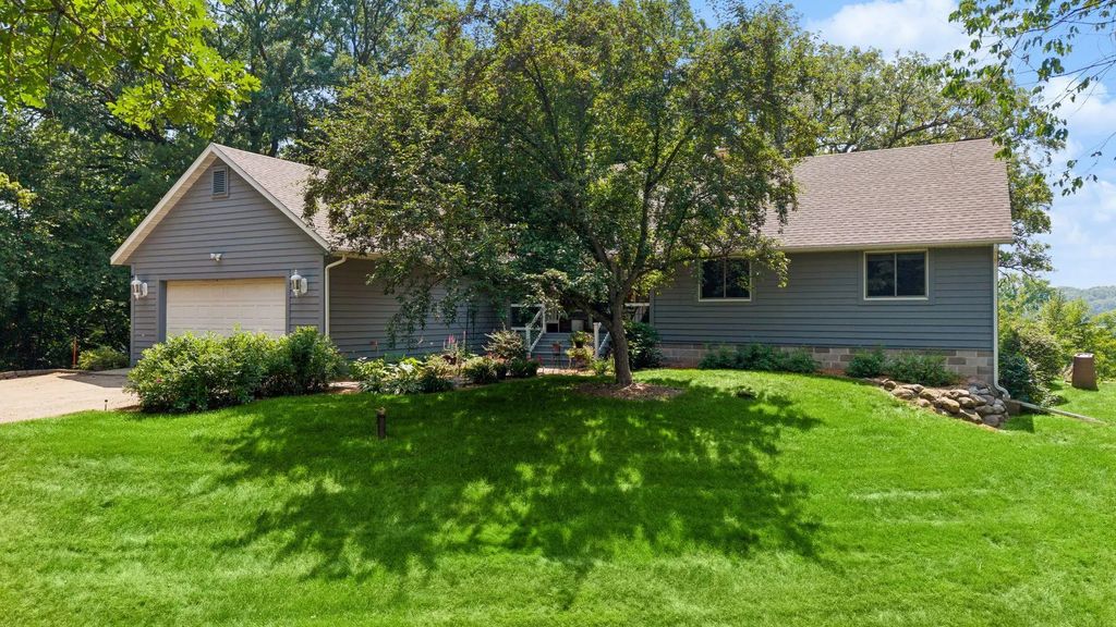 10205 Aetna Avenue Ne, Monticello