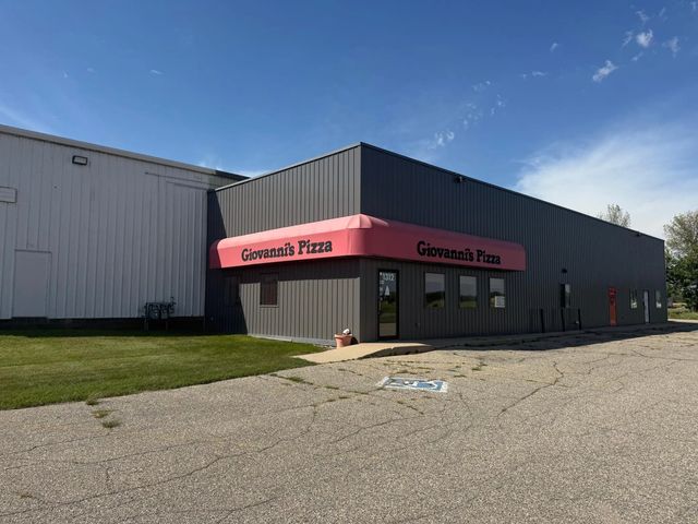 1312 Lakeland Drive Se, Willmar