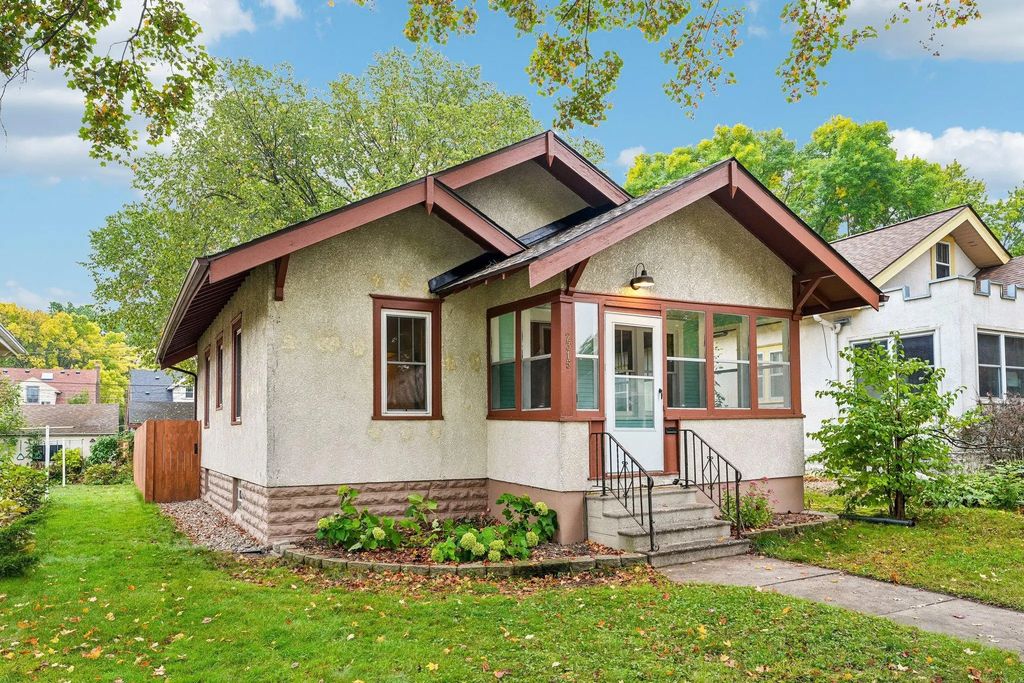 2315 Cleveland Street Ne, Minneapolis