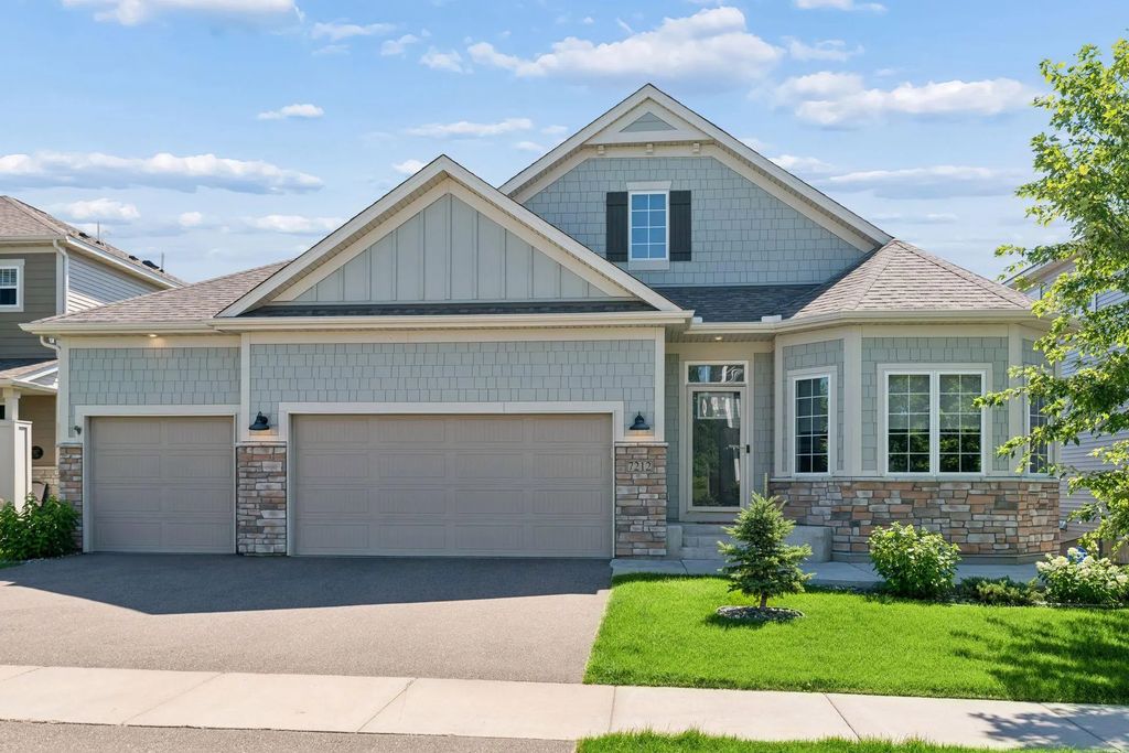 7212 Fir Lane, Hamel