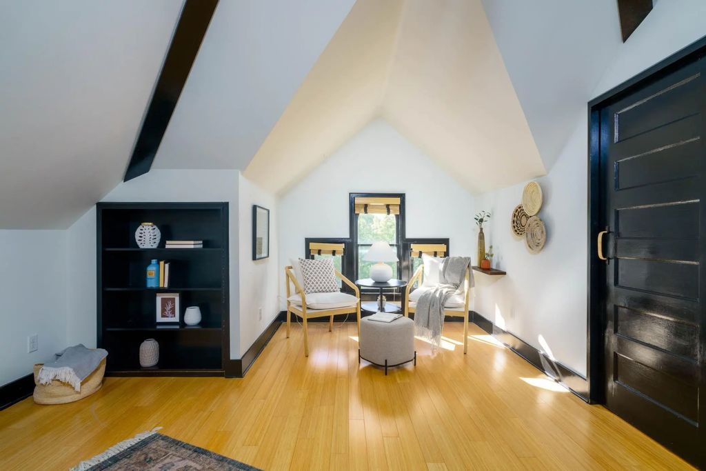 3453 Aldrich Avenue S, Minneapolis