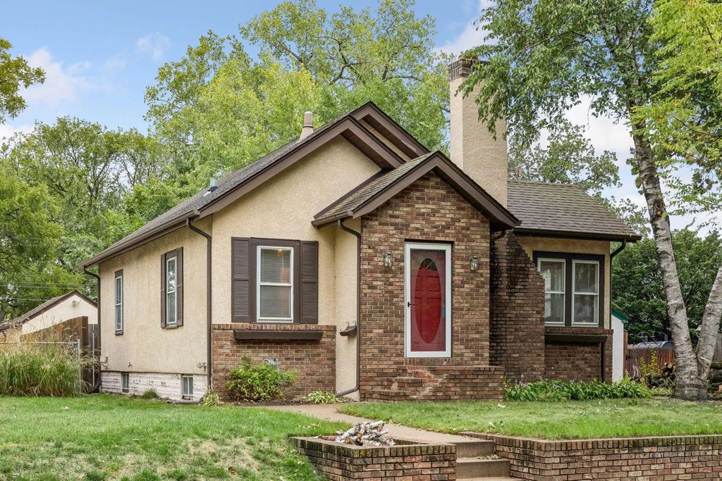 4412 Newton Avenue N, Minneapolis