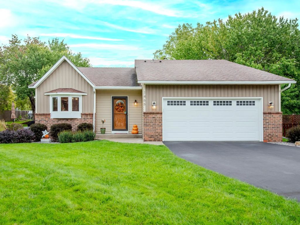 1466 Laurel Avenue, Saint Paul Park