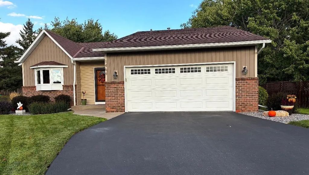 1466 Laurel Avenue, St Paul Park