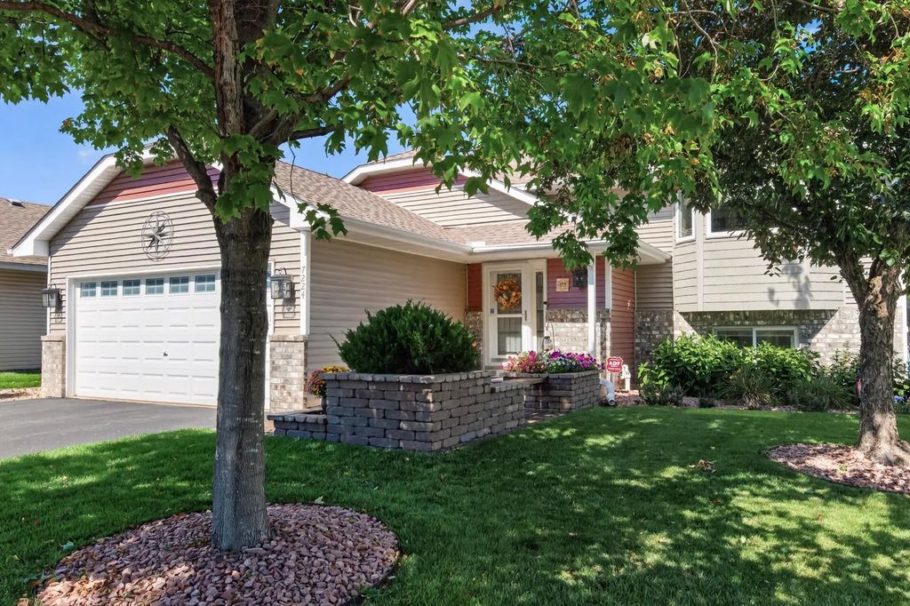 7224 96th Street S, Cottage Grove