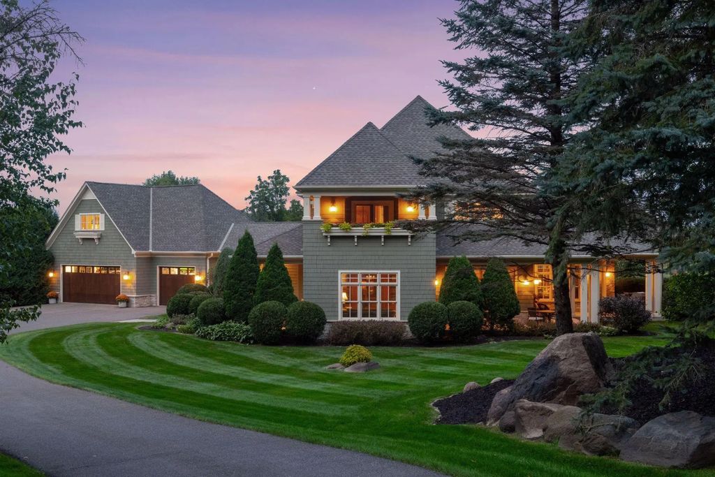 440 Stubbs Bay Road, Orono