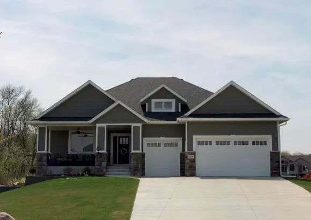 1507 Quie Lane, Northfield