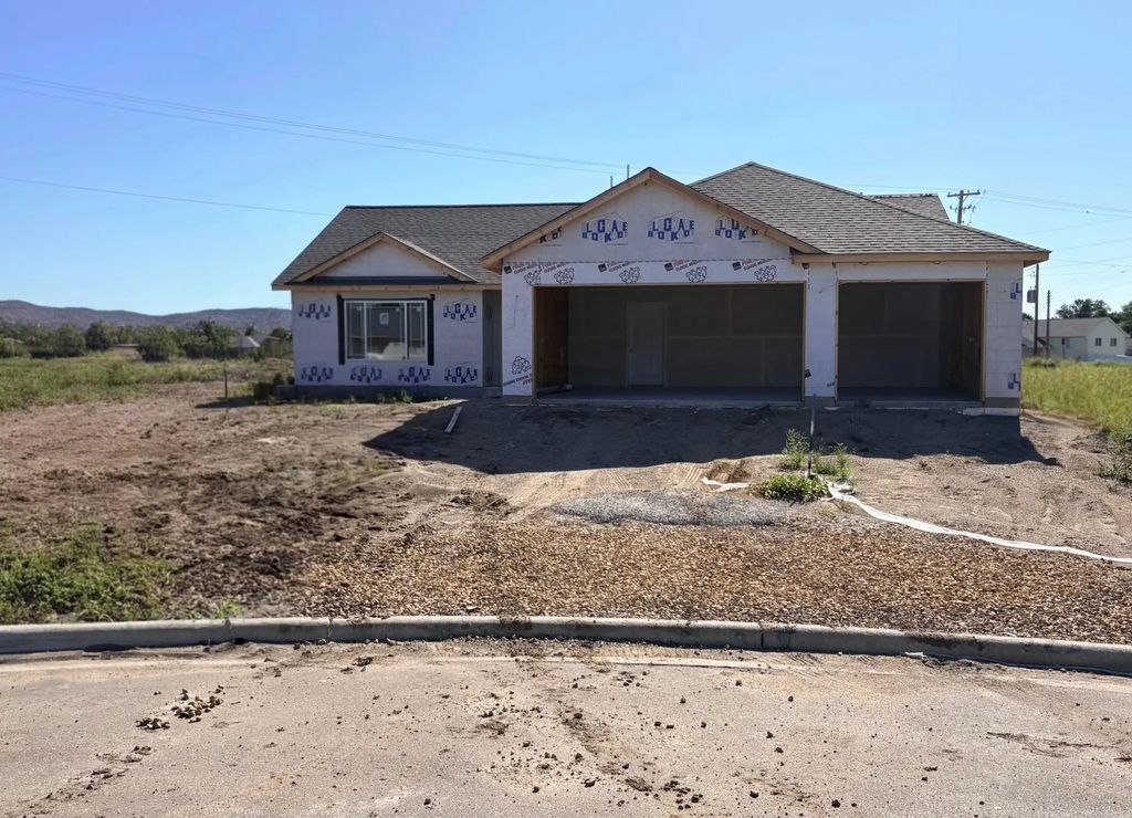 653 Daisy Court, Lake Crystal