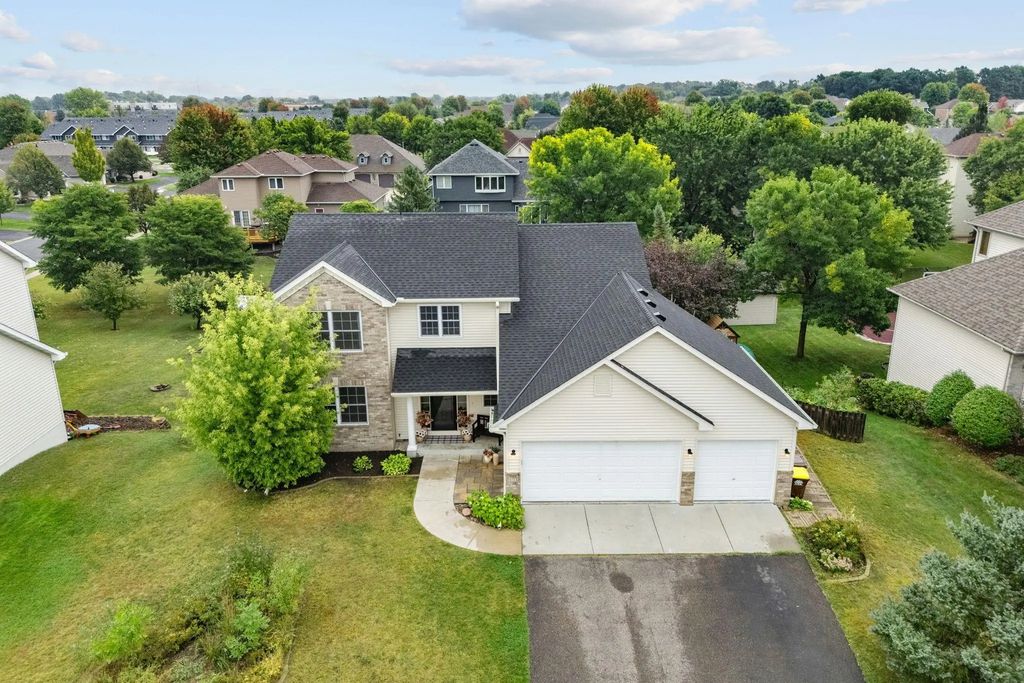 403 Fiddler Avenue Se, New Prague