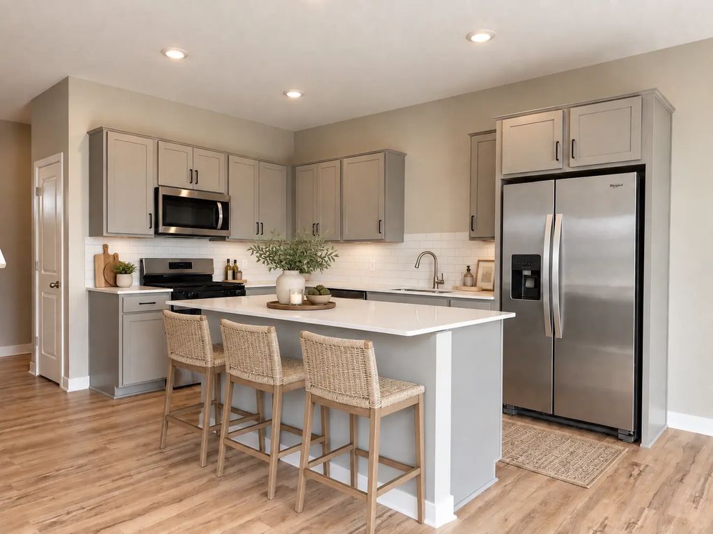 949 Greenlawn Avenue W, Delano