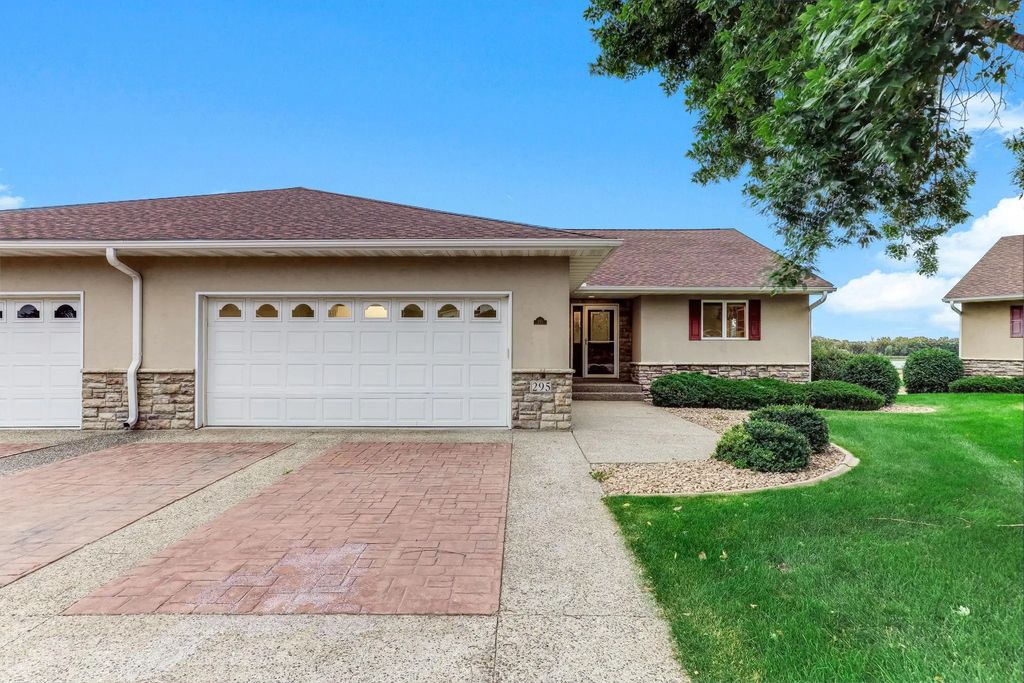 295 Orchard Court, Howard Lake