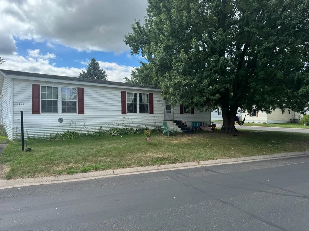 1621 Park Street, Shoreview