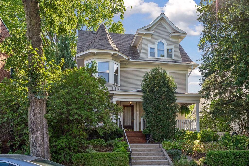 3005 James Avenue S, Minneapolis