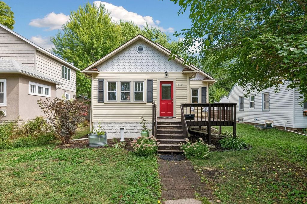 862 21st Avenue Se, Minneapolis