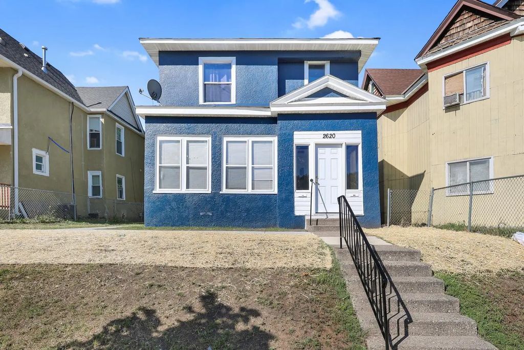 2620 Bloomington Avenue, Minneapolis
