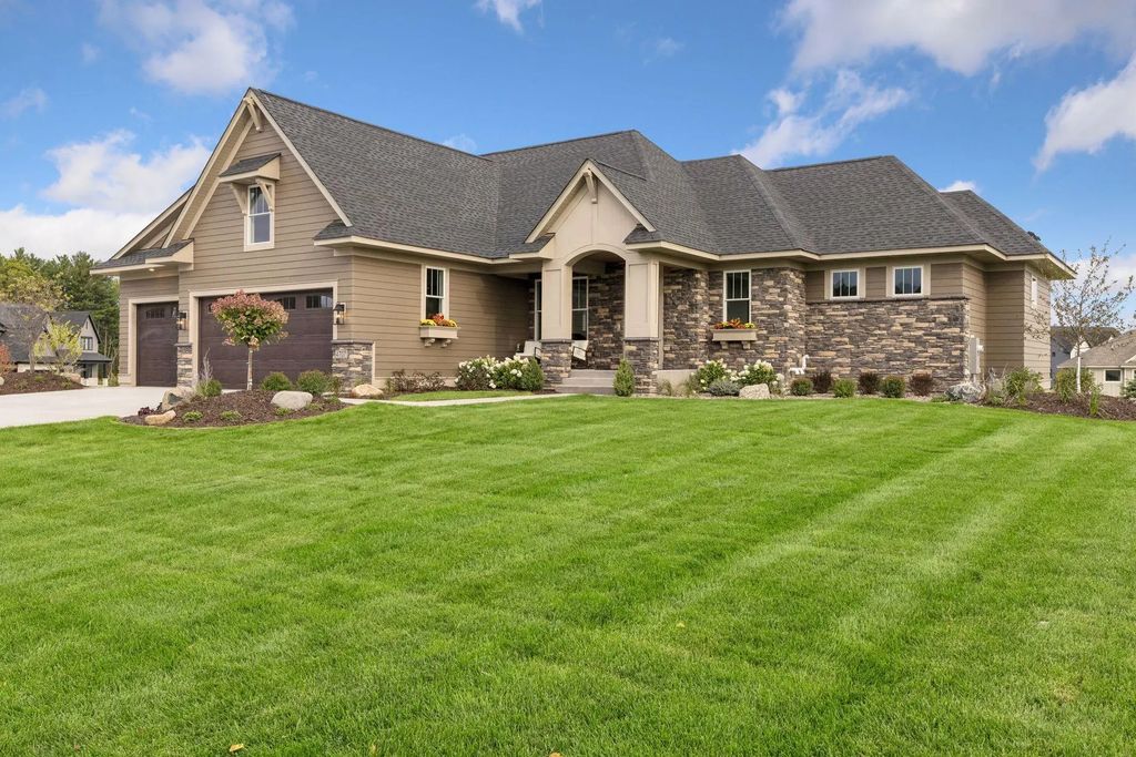 4707 Ogden Trail Lane N, Stillwater