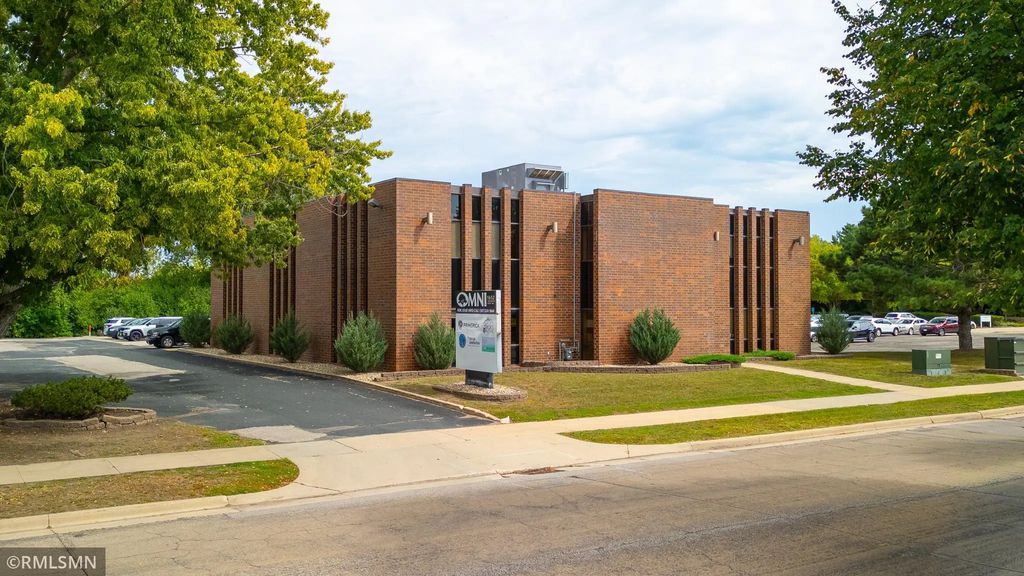 1652 Greenview Drive Sw, Rochester