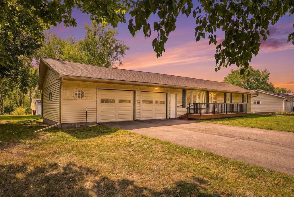 W7635 165th Avenue, Hager City