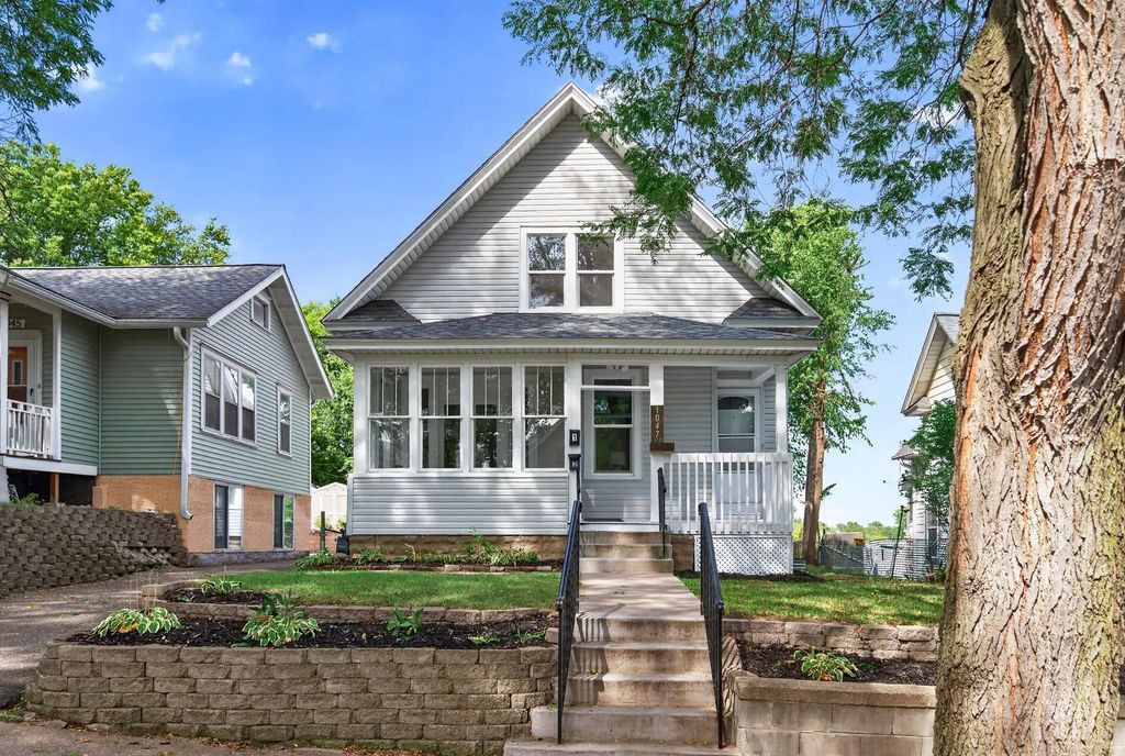 1047 5th Street E, Saint Paul
