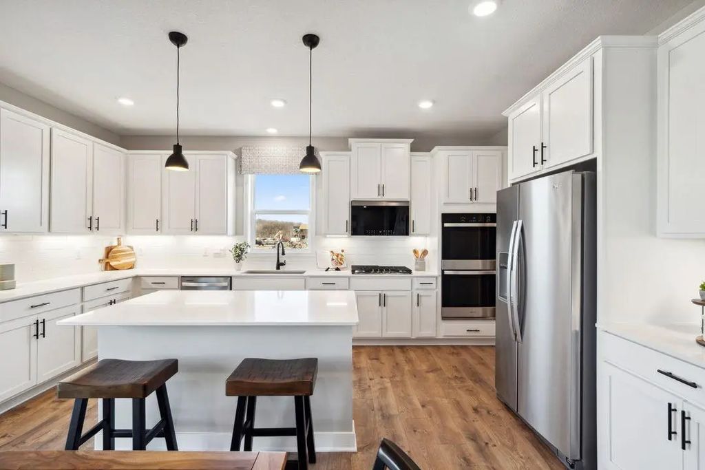 4586 Percheron Boulevard, Chaska