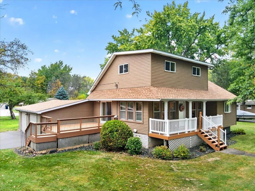 11800 Oak Street, Chisago City