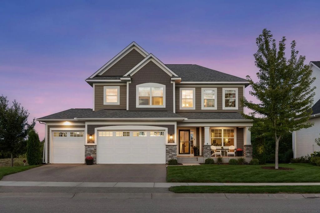 139 Maple Terrace, Waconia