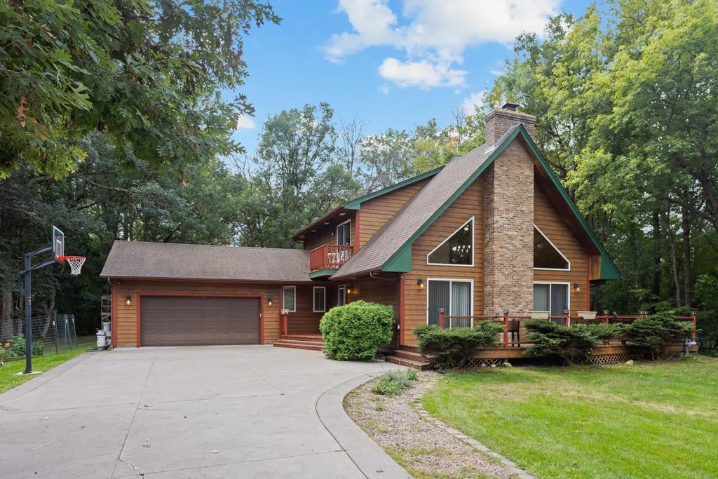 11172 198th Avenue Nw, Elk River