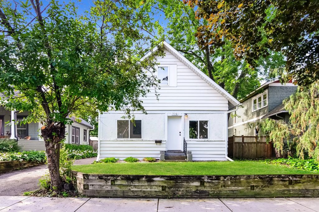 719 W 40th Street, Minneapolis