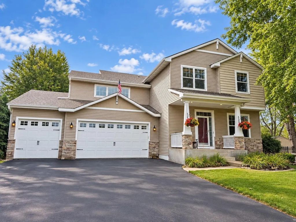 14068 Auburn Avenue, Rosemount
