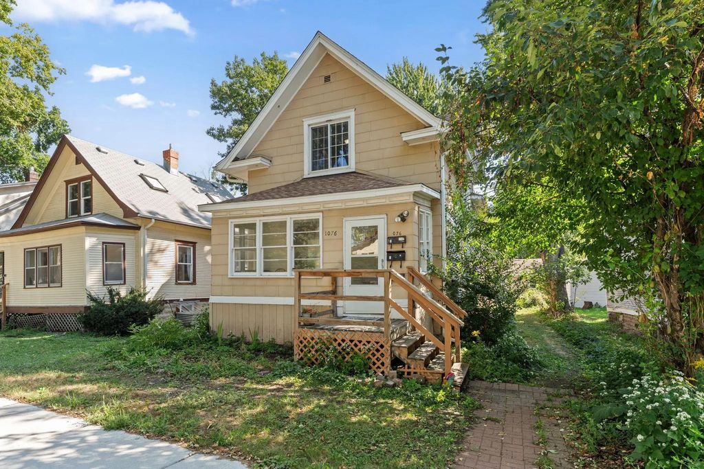 1076 25th Avenue Se, Minneapolis