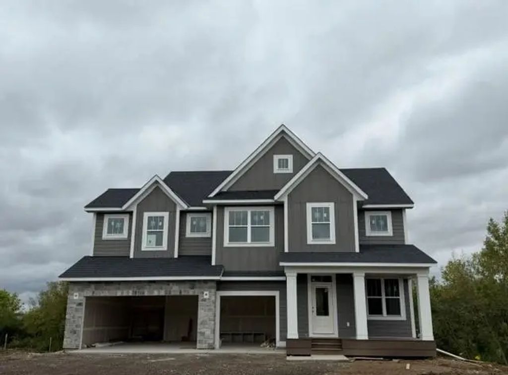 14841 147th Avenue N, Dayton