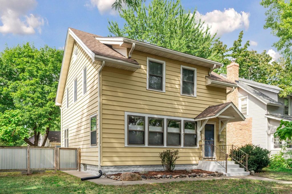 3624 37th Avenue S, Minneapolis