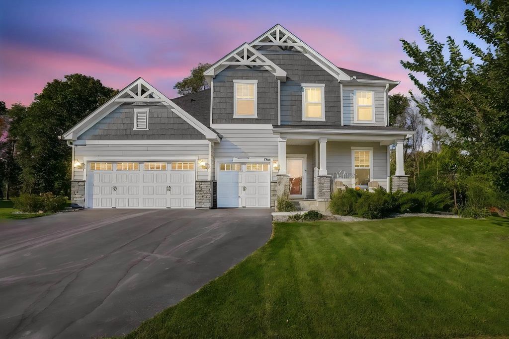 506 Twinflower Road, Medina