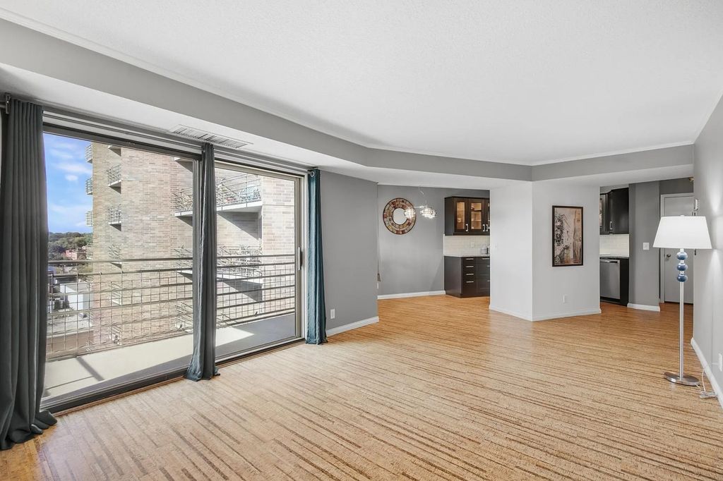 26 10th Street W 1309, Saint Paul