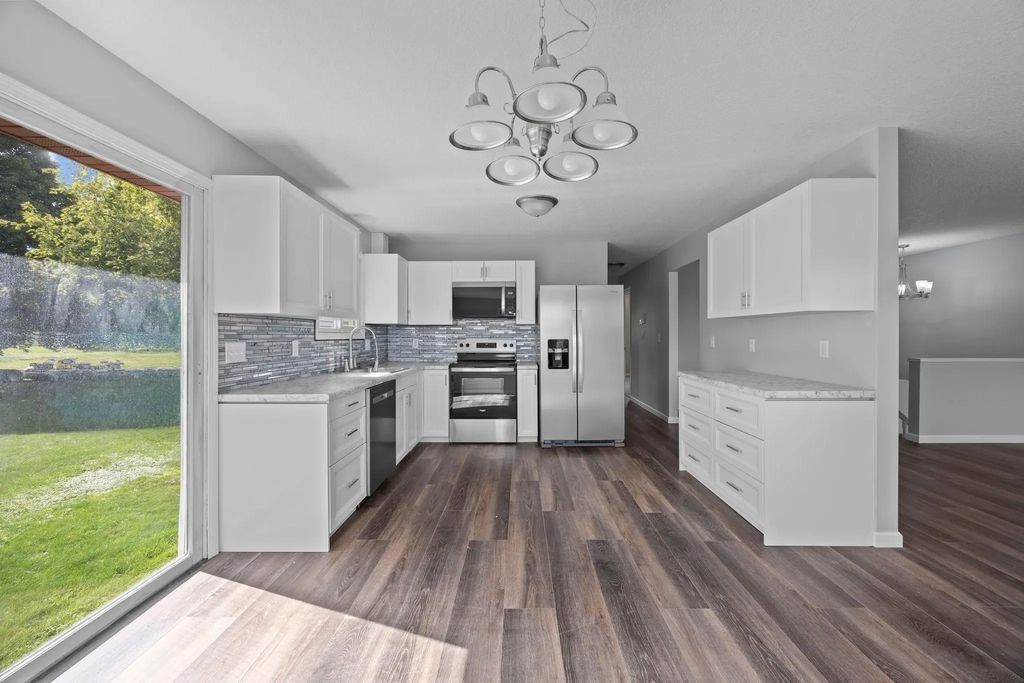 630 3rd Avenue Ne, Milaca