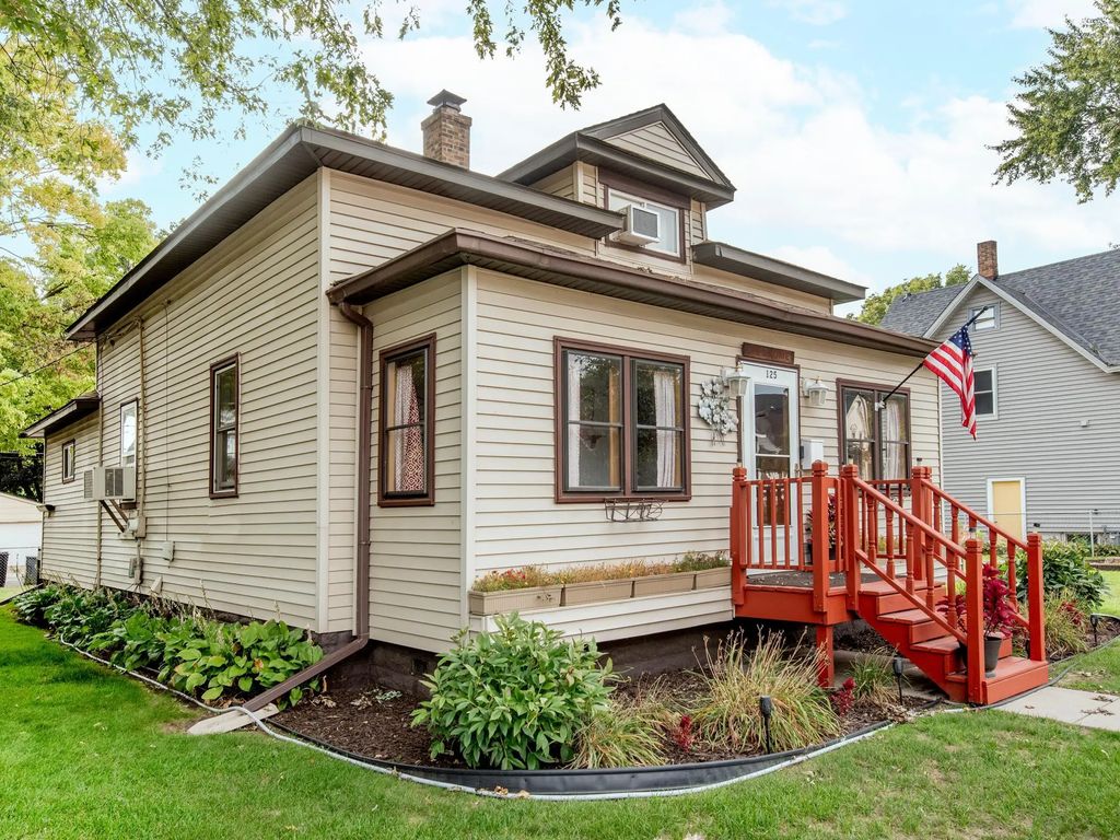 125 3rd Avenue S, South Saint Paul