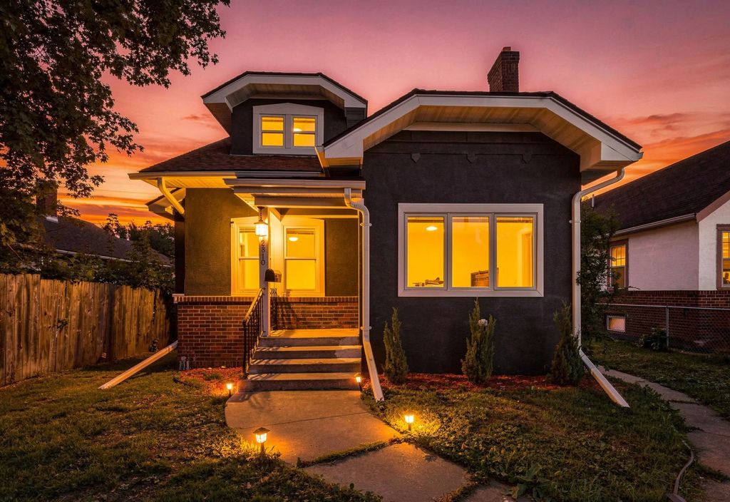 2810 Penn Avenue N, Minneapolis
