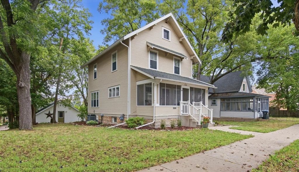 816 N 5th Street, Mankato