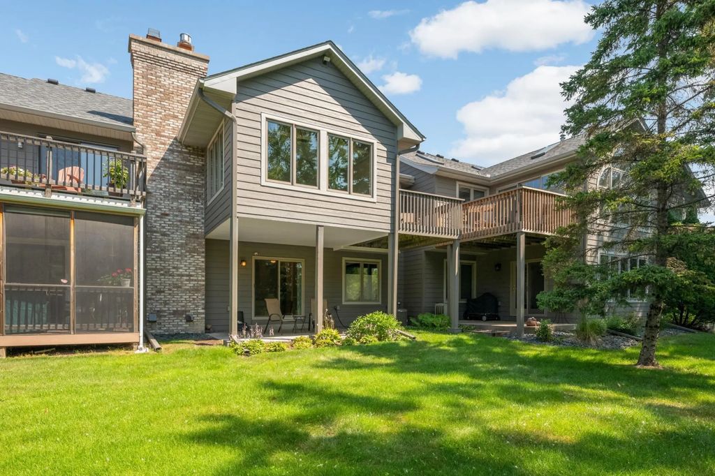 11887 Minnetonka Boulevard, Minnetonka