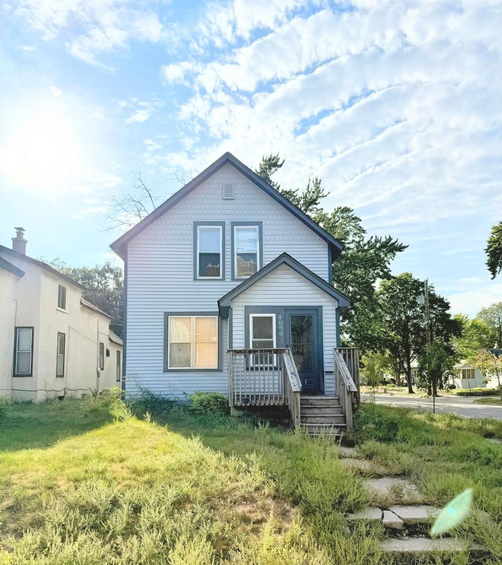 4659 Colfax Avenue N, Minneapolis