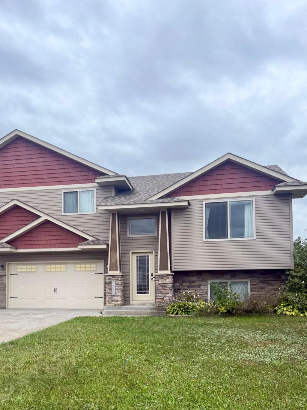 37960 Gerald Avenue, North Branch