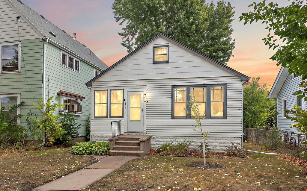 3403 25th Avenue S, Minneapolis