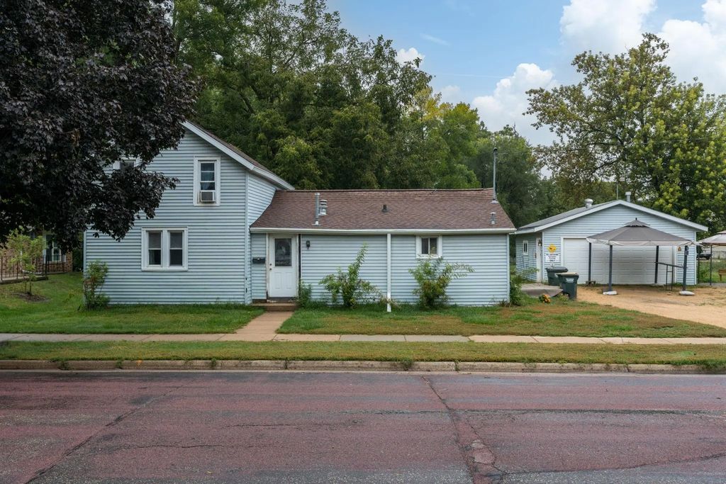 315 Hoosac Street E, Waterville