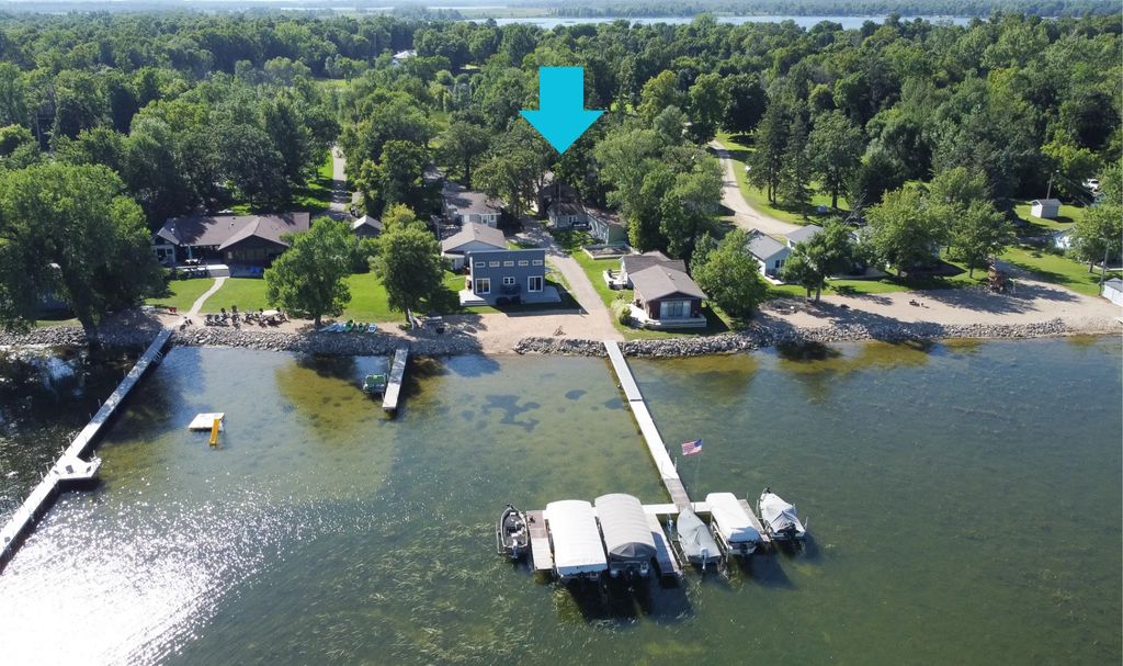 44053 359th Street, Ottertail