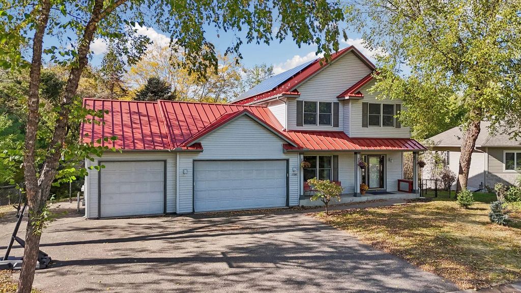 1128 Creekside Circle, Stillwater
